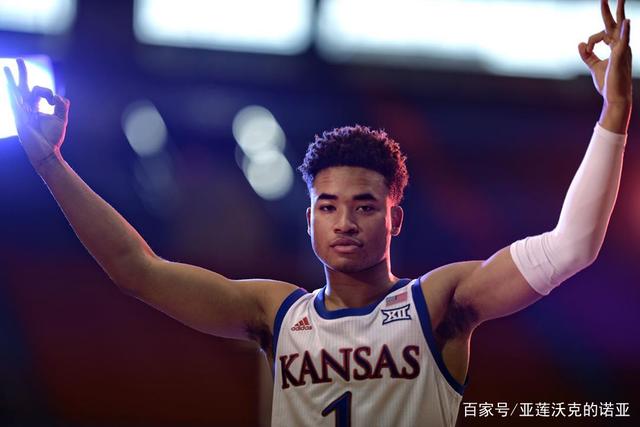 日本U23险胜朝鲜晋级亚运四强 争议判罚引发热议